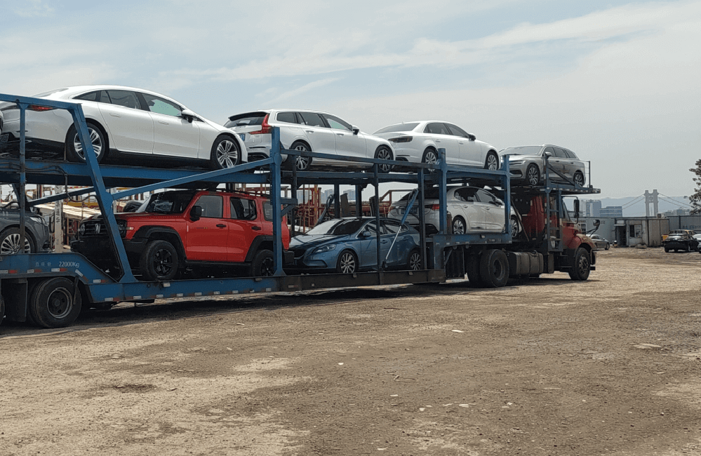 青岛轿车托运费用是多少钱一公里